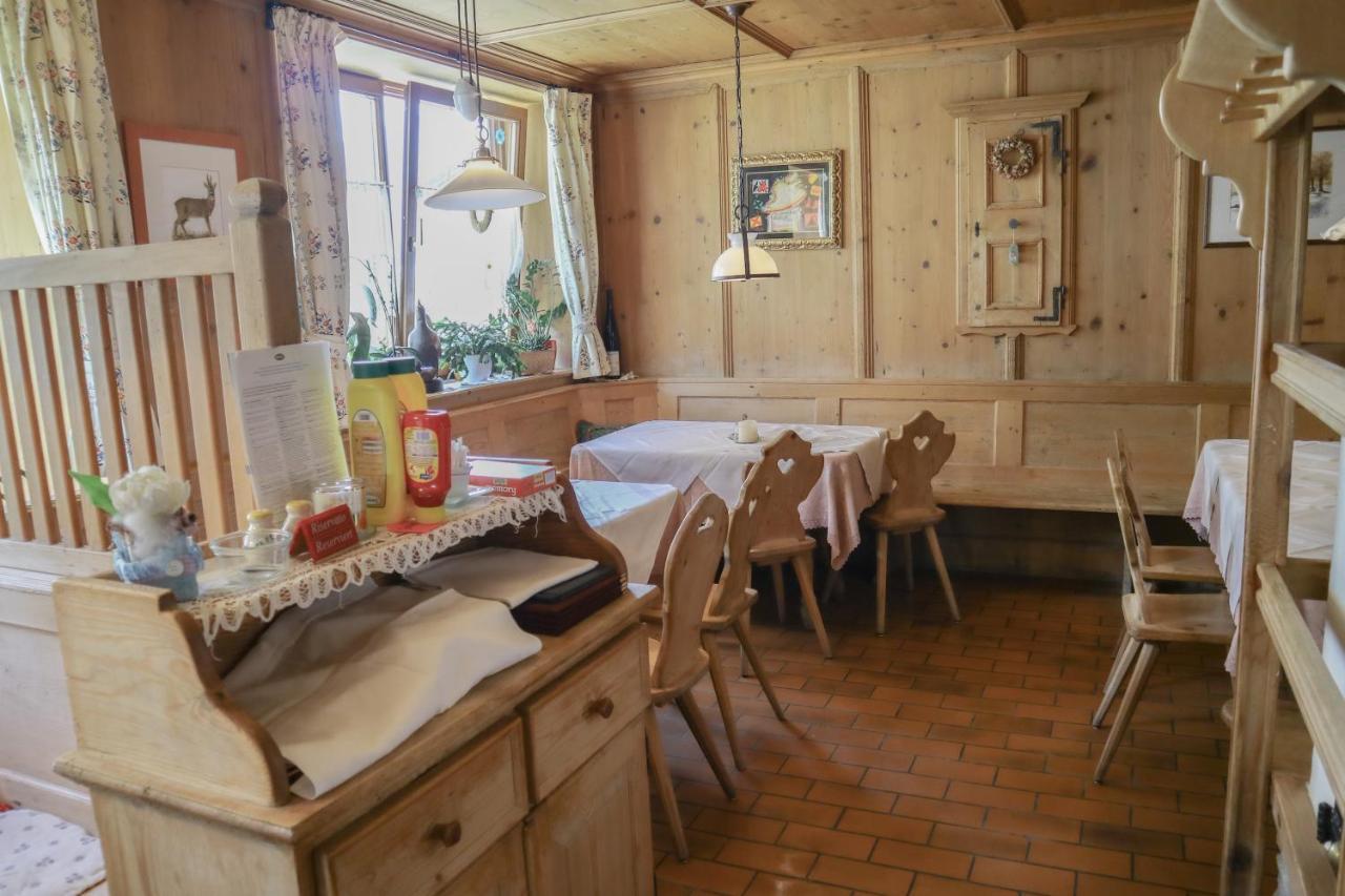 Gasthof Albergo Neuwirt Val di Vizze Eksteriør billede